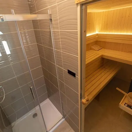 Filed Hills Comfortable Villa