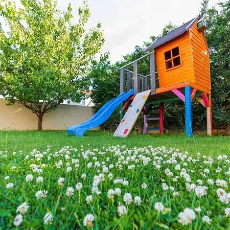 Filed Hills Comfortable * Poljica (Zadar)