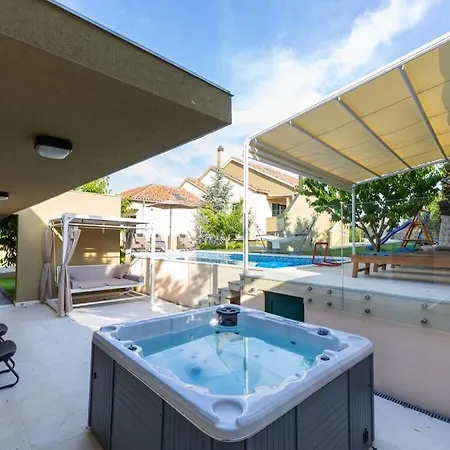 Villa Filed Hills Comfortable *